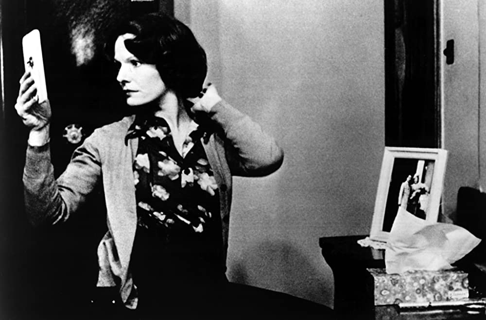 「ブリュッセル1080、コメルス河畔通り23番地、ジャンヌ・ディエルマン／ブリュッセル1080、コルメス3番街のジャンヌ・ディエルマン」デルフィーヌ・セイリグの画像