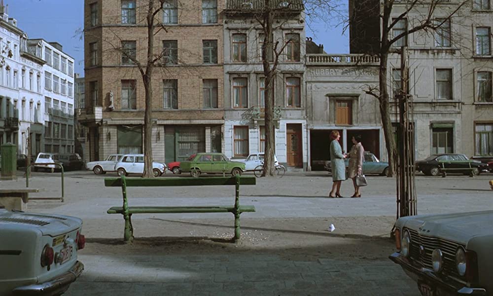 「ブリュッセル1080、コメルス河畔通り23番地、ジャンヌ・ディエルマン／ブリュッセル1080、コルメス3番街のジャンヌ・ディエルマン」デルフィーヌ・セイリグの画像