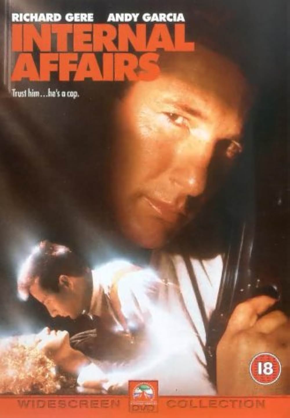 「背徳の囁き」の画像