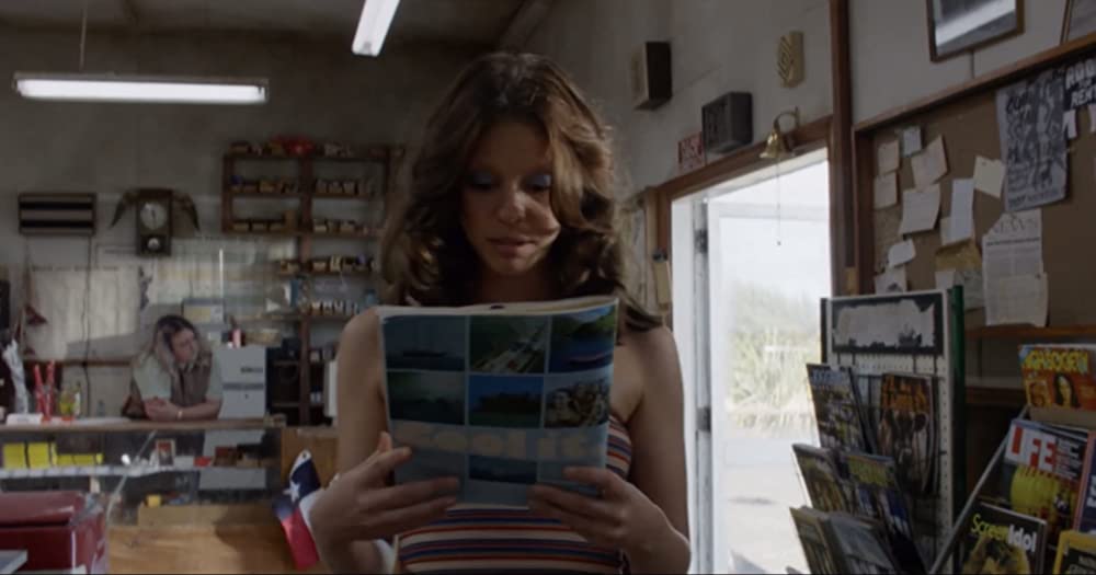 「X エックス」ミア・ゴスの画像