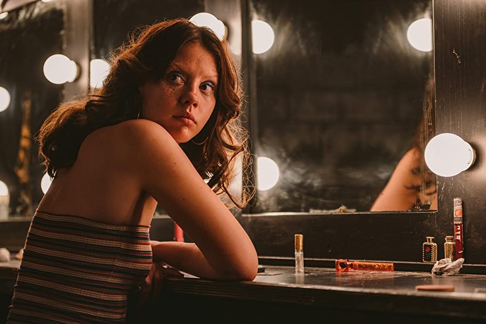 「X エックス」ミア・ゴスの画像