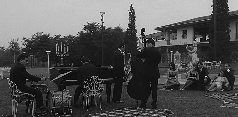 夜（1961）の画像