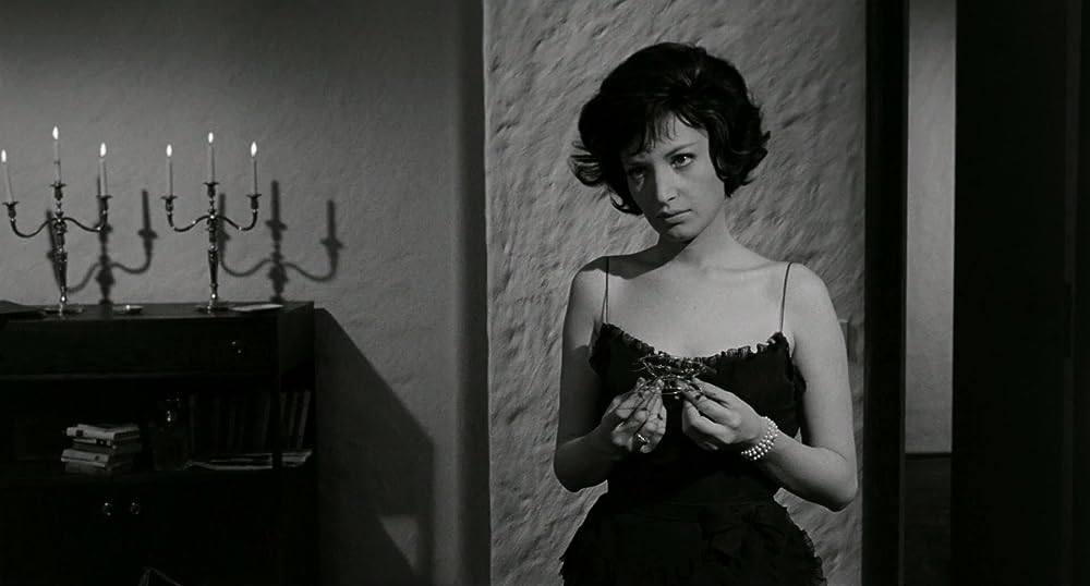 夜（1961）の画像