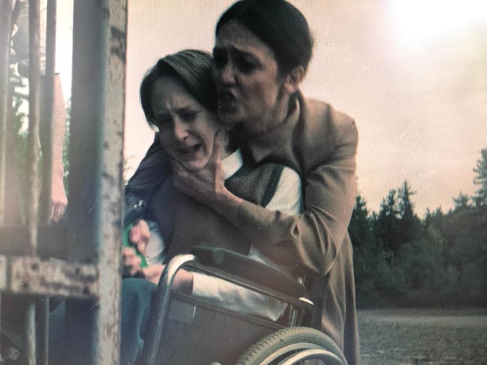 不都合な理想の夫婦の画像