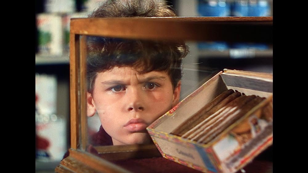 緑色の髪の少年の画像