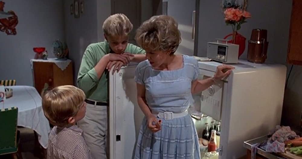 マチネー／土曜の午後はキッスで始まるの画像