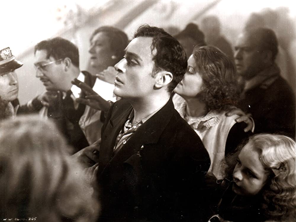 歴史は夜作られるの画像