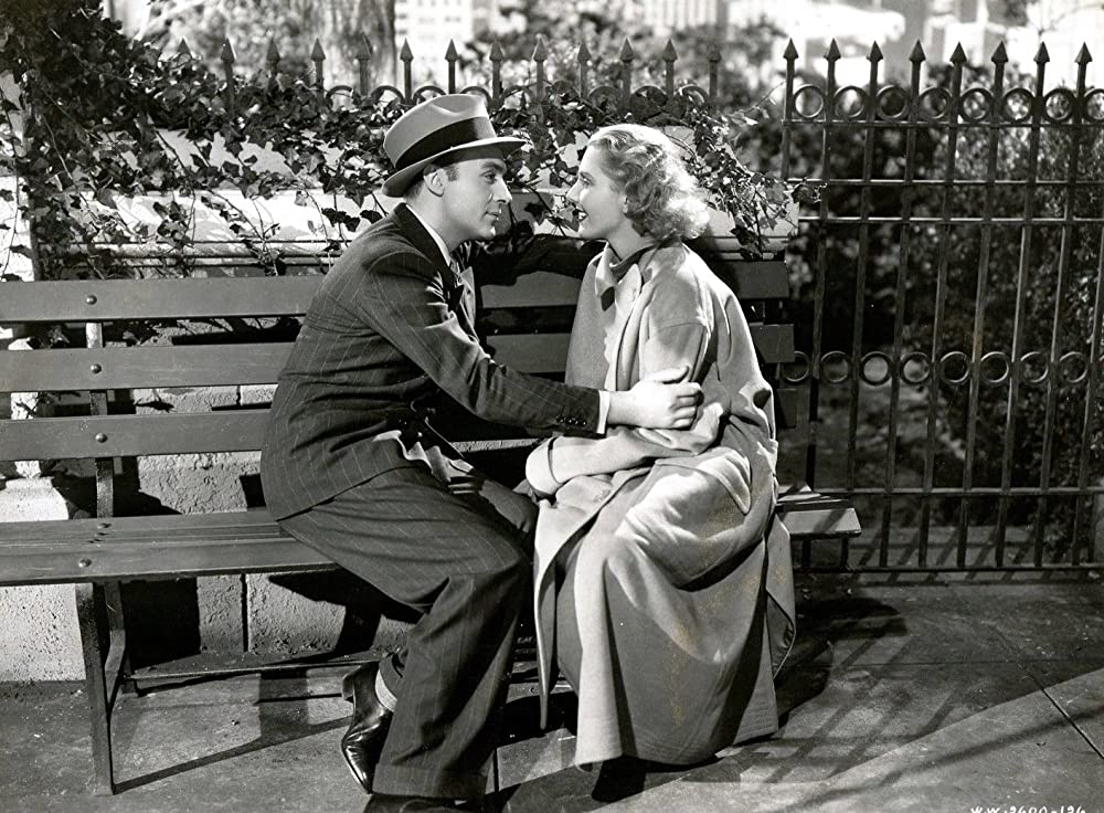 歴史は夜作られるの画像