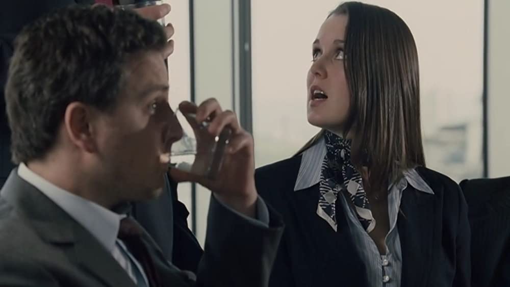 「聖トリニアンズ女学院 史上最強！?不良女子校生の華麗なる強奪作戦」の画像