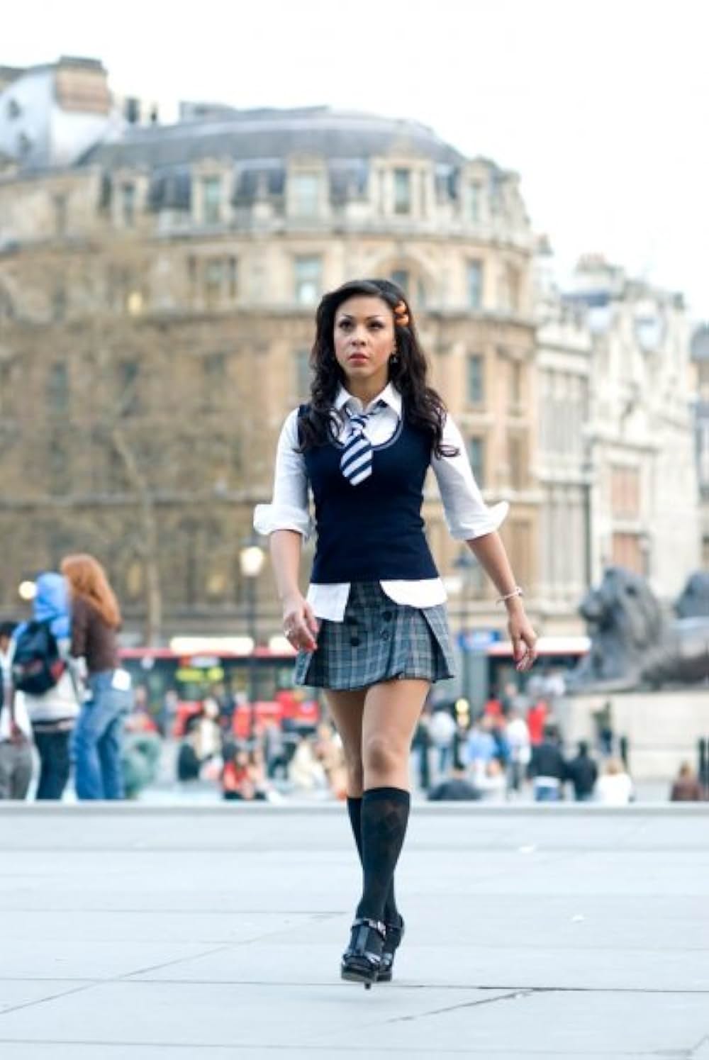 「聖トリニアンズ女学院 史上最強！?不良女子校生の華麗なる強奪作戦」の画像