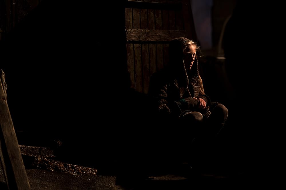 戦争と女の顔の画像