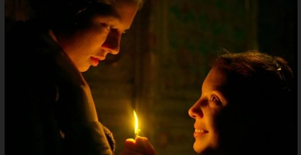 戦争と女の顔の画像