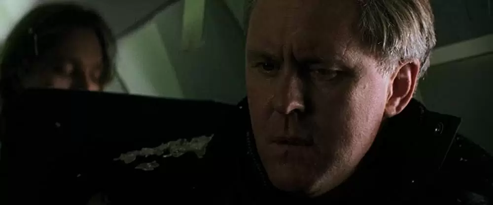 クリフハンガーの画像