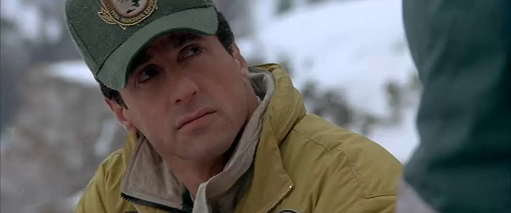 クリフハンガーの画像