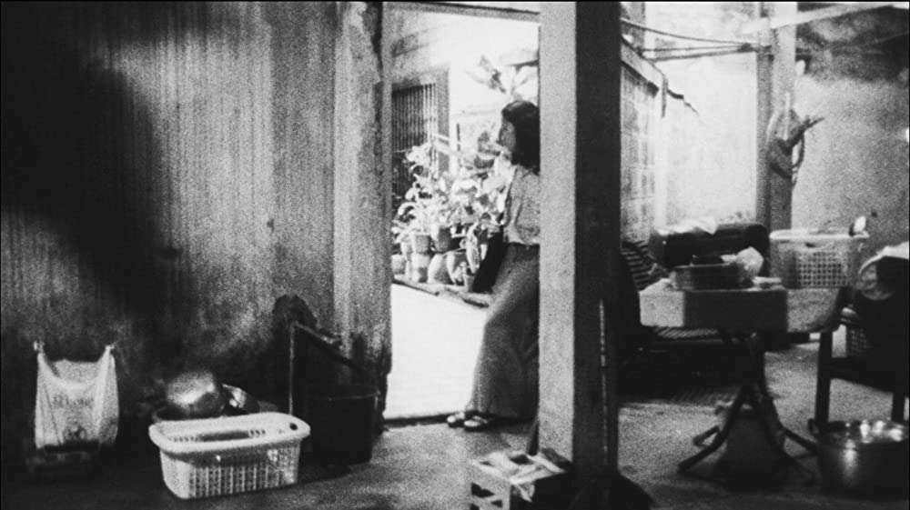 真昼の不思議な物体の画像