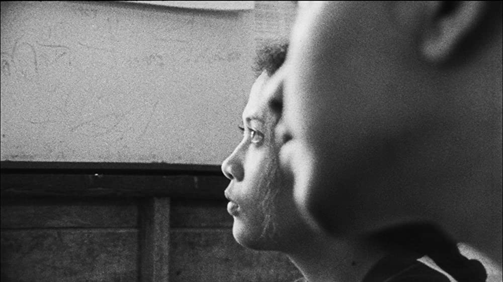 真昼の不思議な物体の画像