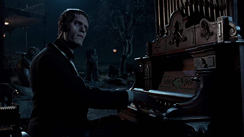 「アダムス・ファミリー2」カレル・ストライケンの画像