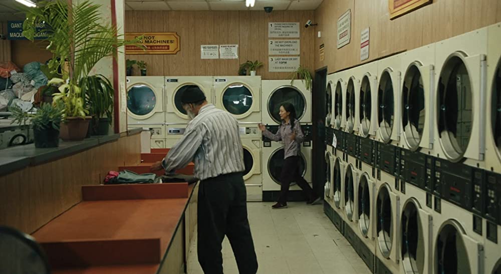 「エブリシング・エブリウェア・オール・アット・ワンス」ミシェル・ヨーの画像