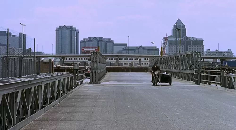 「オルランド」ティルダ・スウィントンの画像