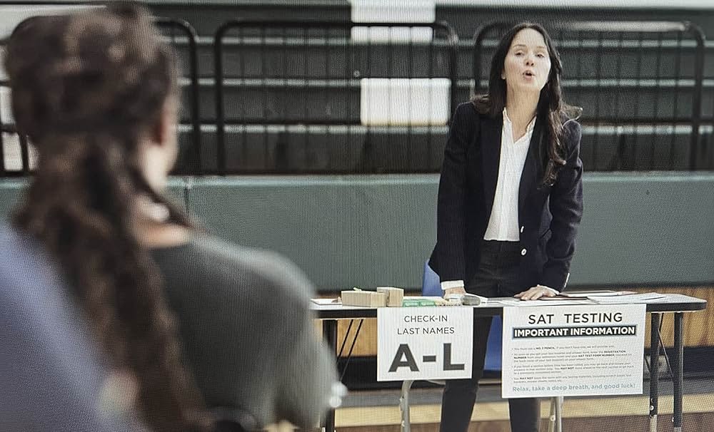 イン・ビトゥイーンの画像