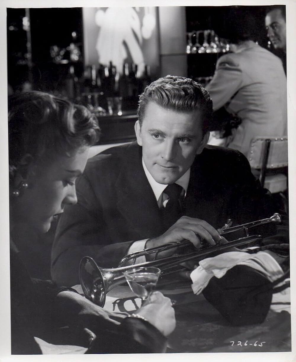 情熱の狂想曲（ラプソディ）の画像