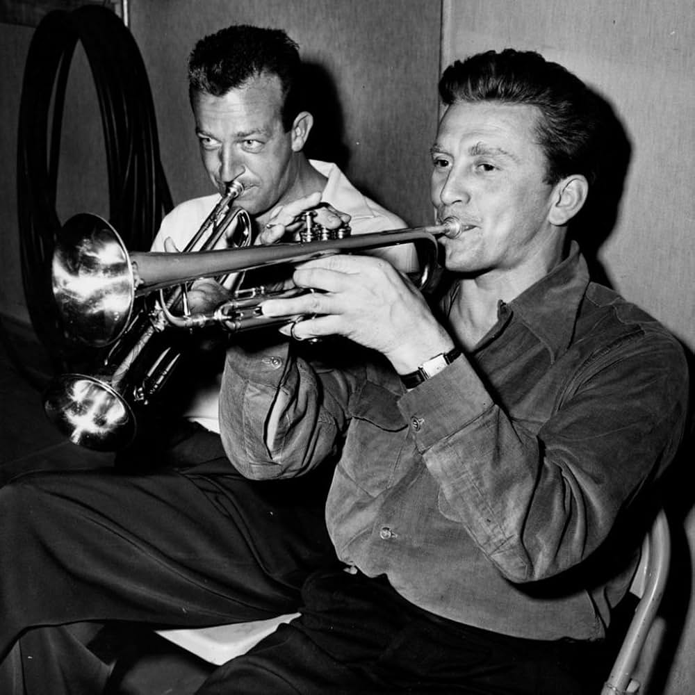 情熱の狂想曲（ラプソディ）の画像