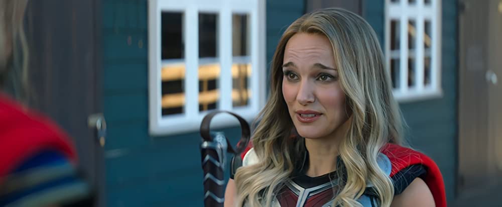 「ソー：ラブ＆サンダー」ナタリー・ポートマン & クリス・ヘムズワースの画像