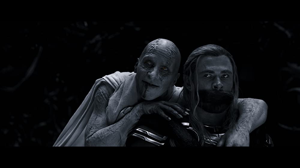 「ソー：ラブ＆サンダー」クリスチャン・ベール & クリス・ヘムズワースの画像