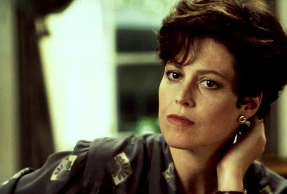 「デーヴ」シガニー・ウィーバーの画像