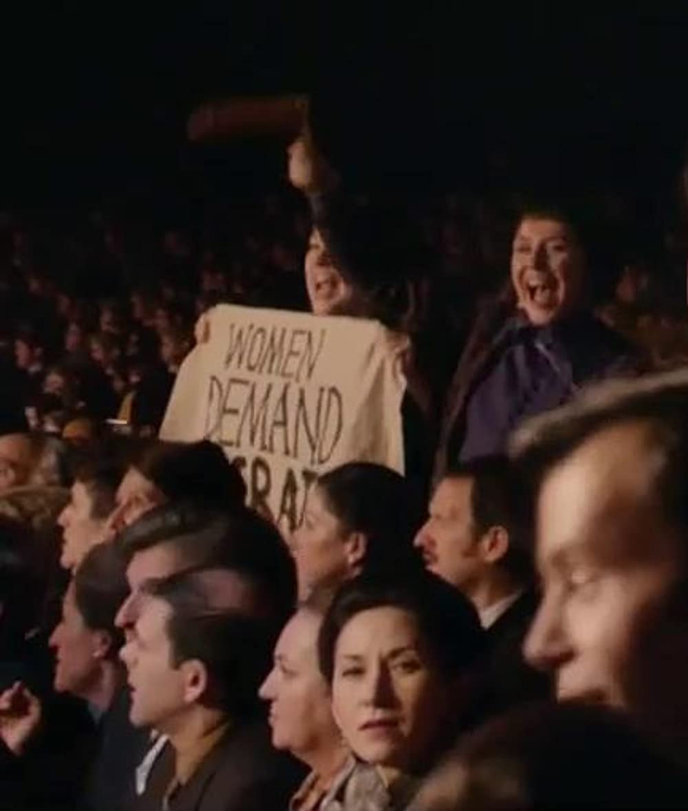 「彼女たちの革命前夜」の画像