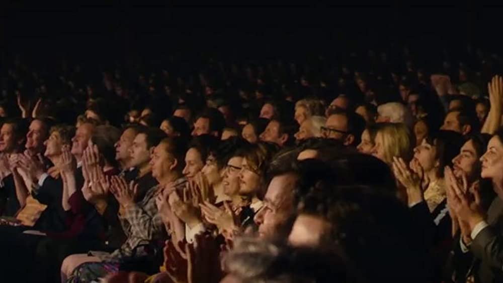 「彼女たちの革命前夜」の画像