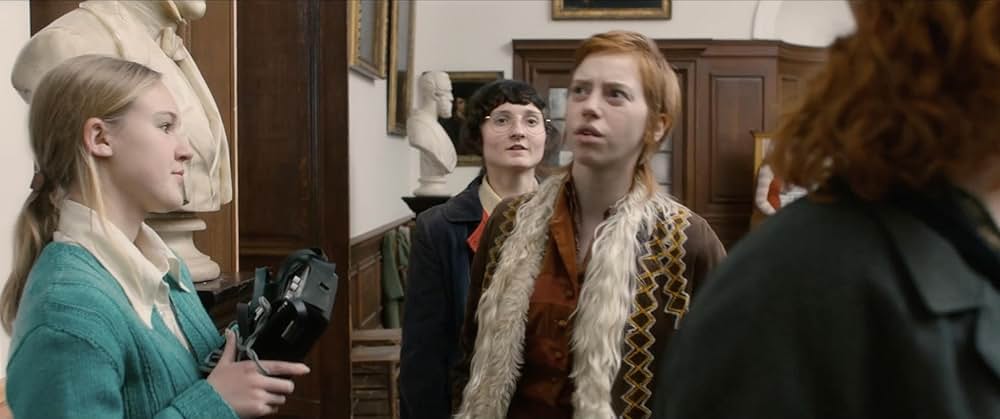 「彼女たちの革命前夜」の画像