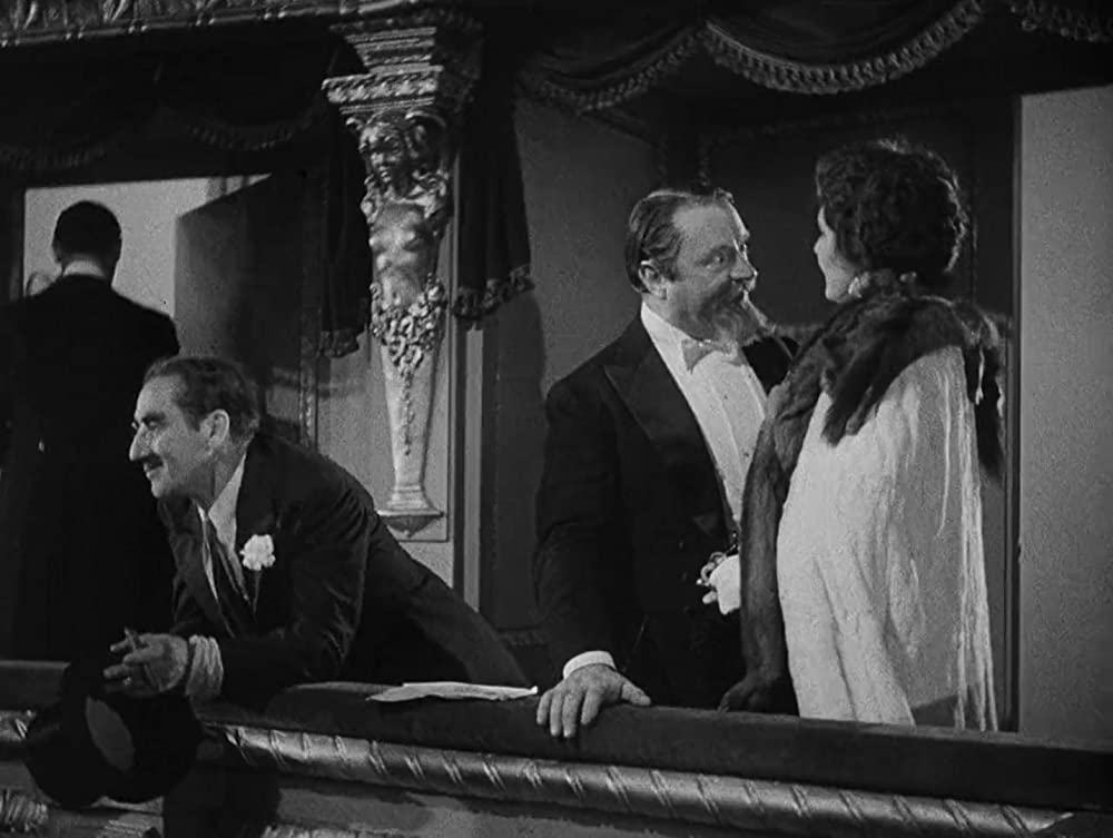 「マルクス兄弟 オペラは踊る／マルクス兄弟オペラの夜」グルーチョ・マルクス & マーガレット・デュモント & シグ・ルーマンの画像