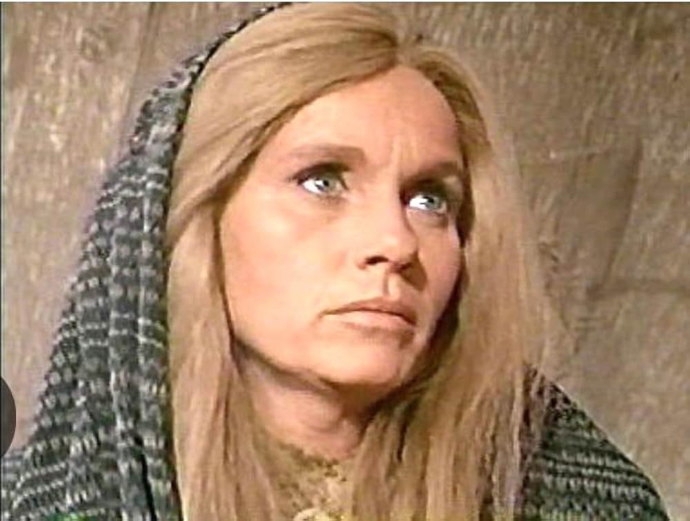 レッド・ムーンの画像