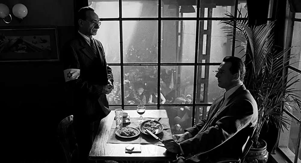「シンドラーのリスト」リーアム・ニーソン & ベン・キングズレーの画像