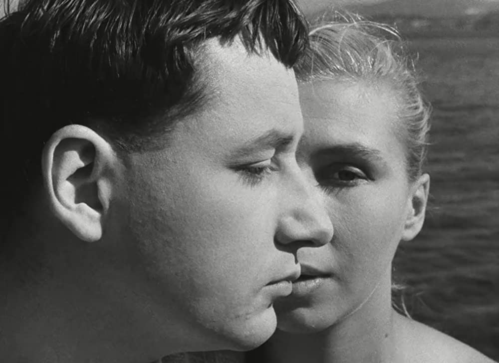 「ラ・ポワント・クールト」シルビア・モンフォール & フィリップ・ノワレの画像