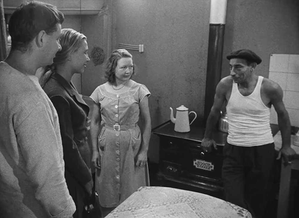 「ラ・ポワント・クールト」シルビア・モンフォール & フィリップ・ノワレの画像