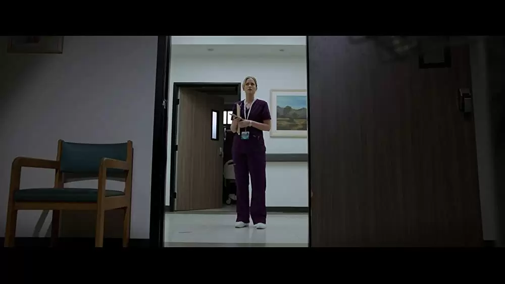 「カウントダウン」エリザベス・ライルの画像