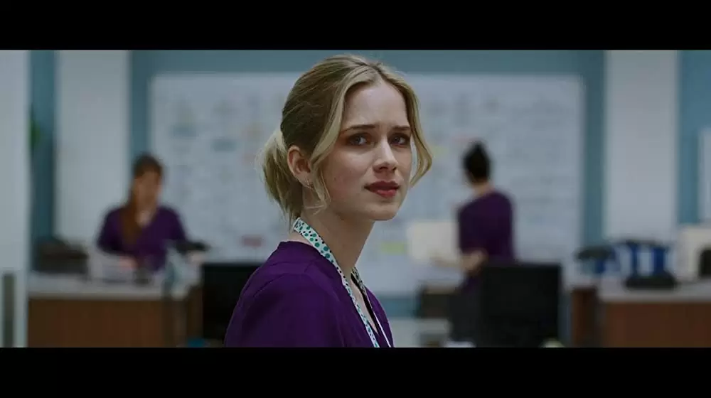 「カウントダウン」エリザベス・ライルの画像