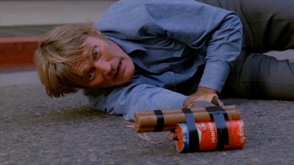 マッドボンバーの画像