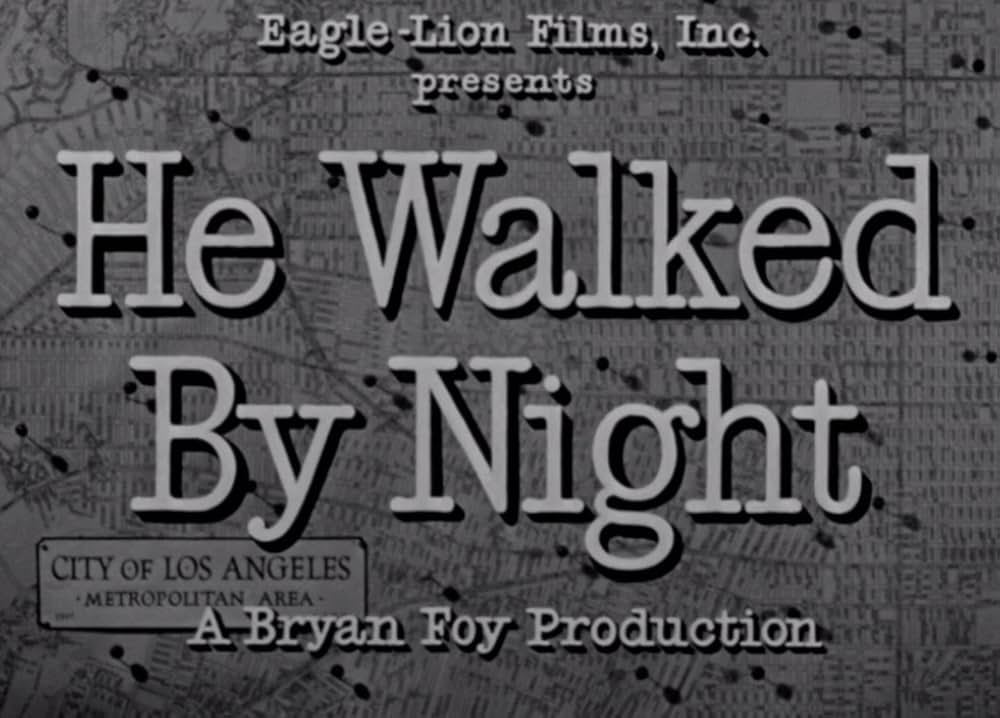 夜歩く男の画像