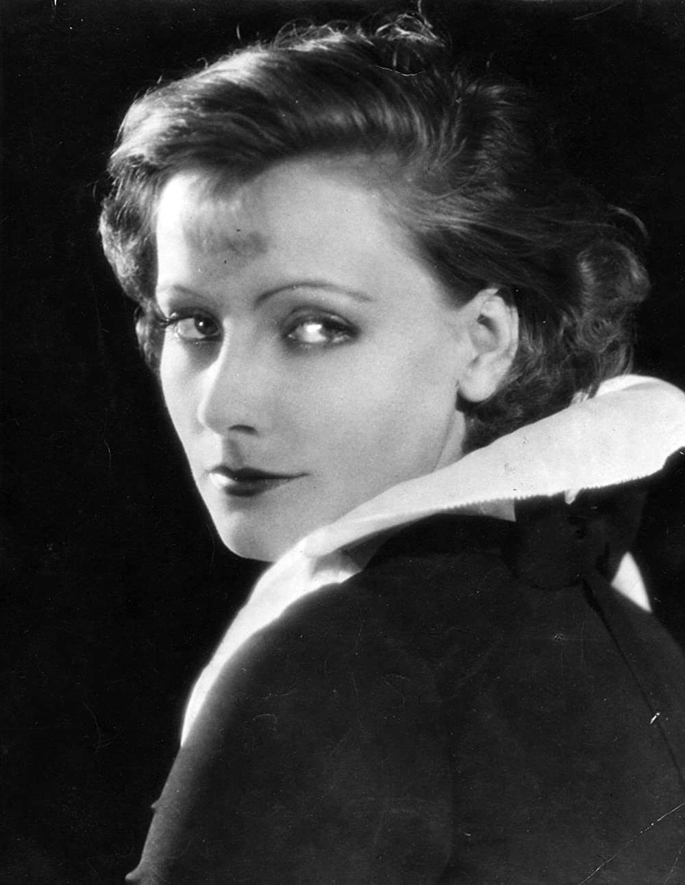 「肉体と悪魔」グレタ・ガルボの画像