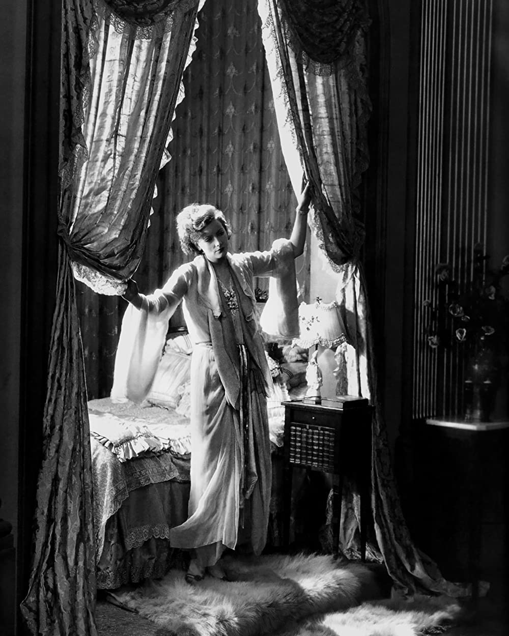 「肉体と悪魔」グレタ・ガルボの画像