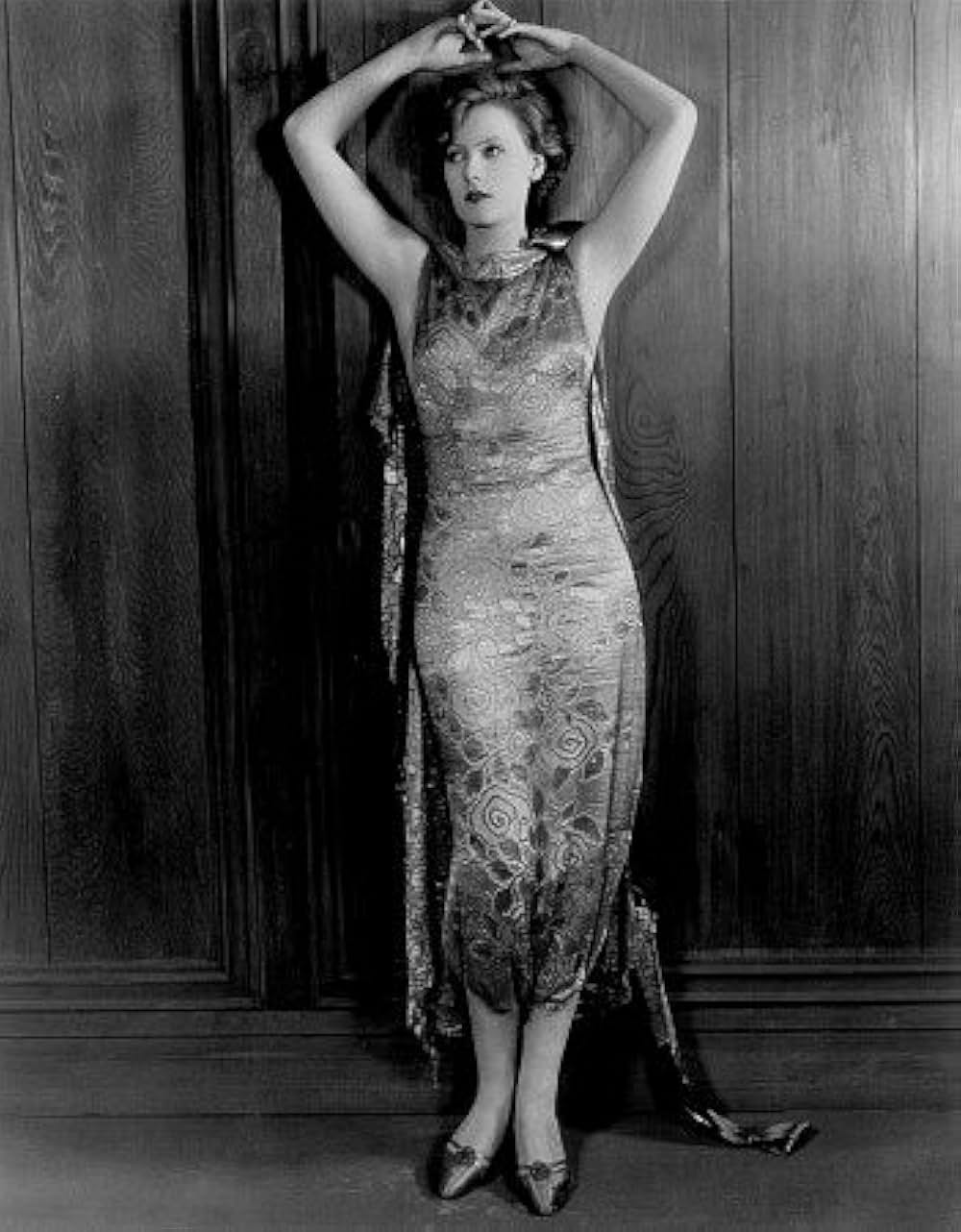 肉体と悪魔の画像