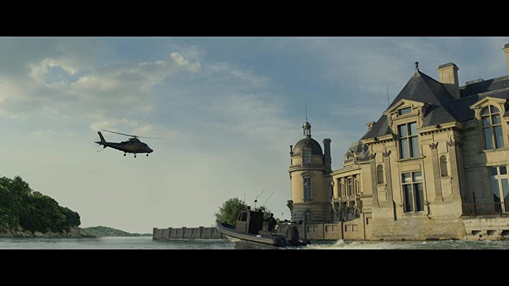 「グレイマン」の画像