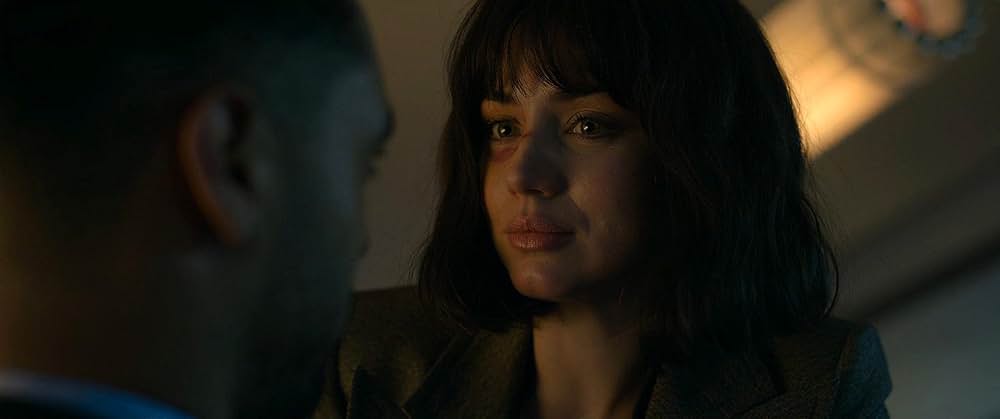 「グレイマン」の画像