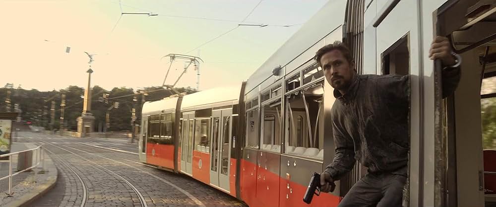 「グレイマン」の画像