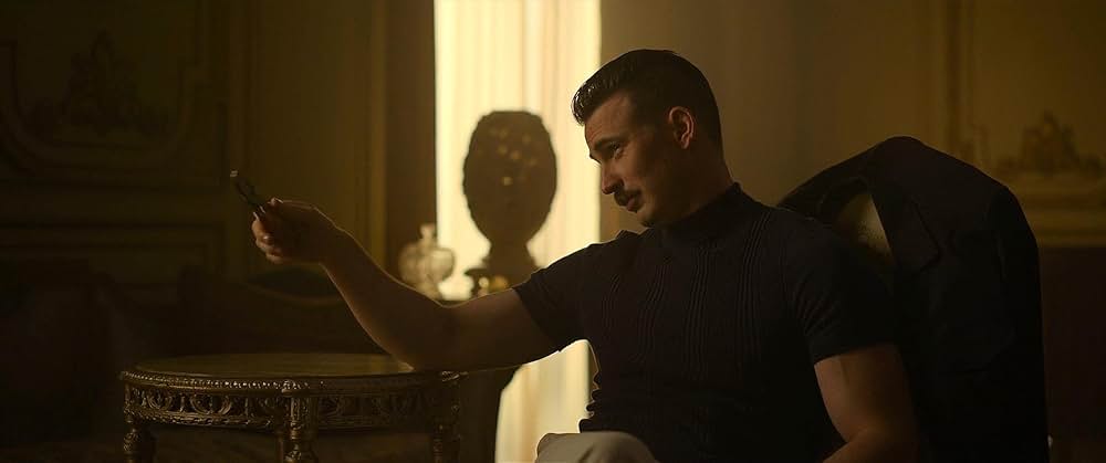 「グレイマン」の画像