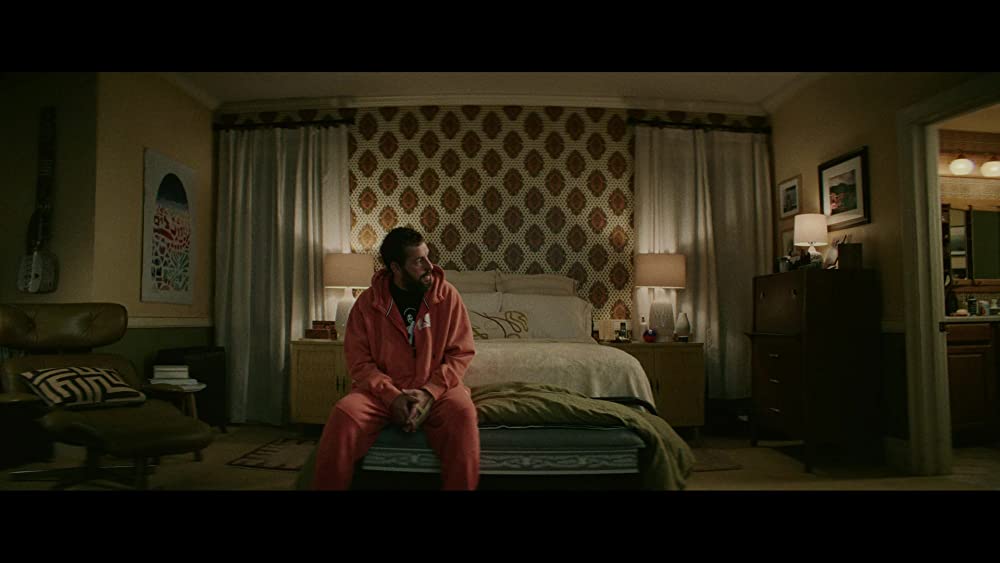 HUSTLE ハッスルの画像