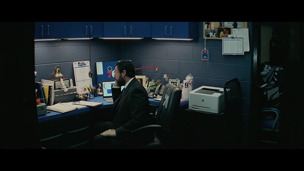 HUSTLE ハッスルの画像